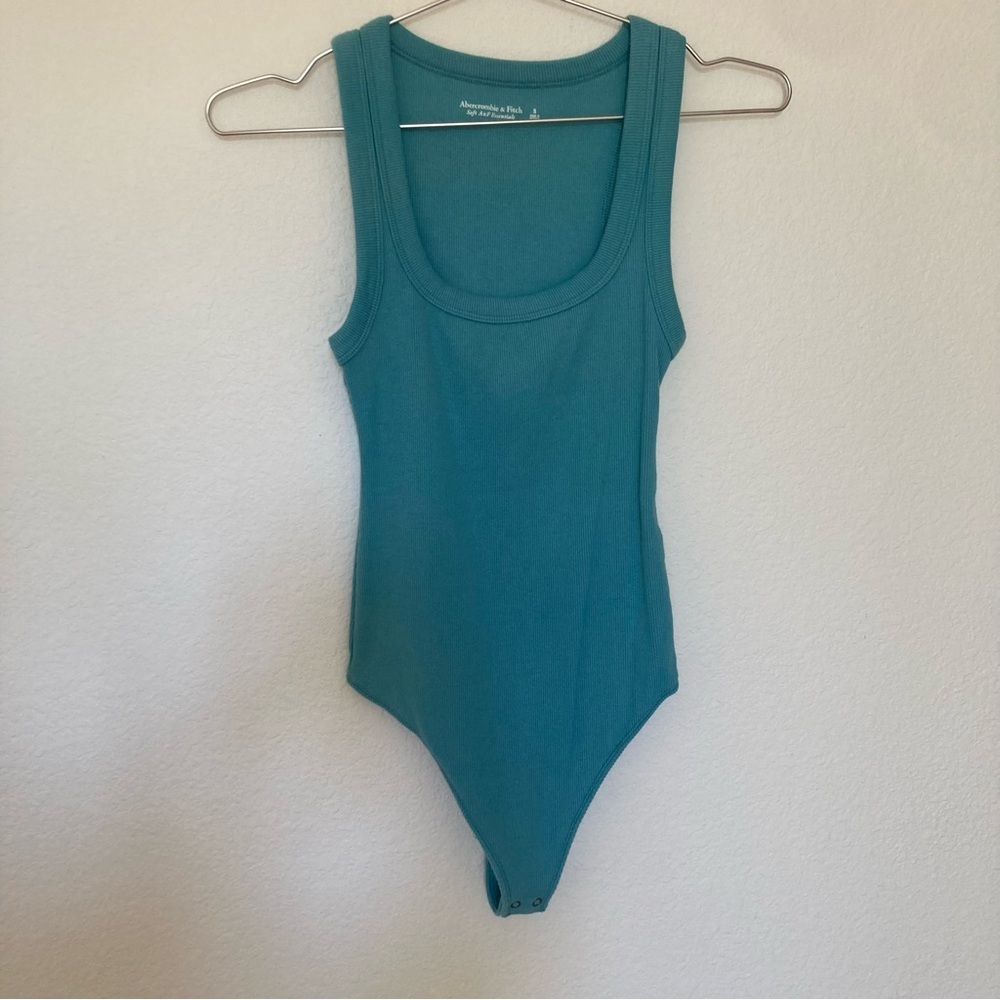 Abercrombie Blue Ribbed Tank Top Bodysuit Size Small